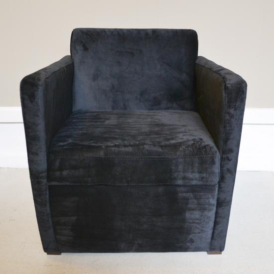 POLTRONA DECO ULTRASUEDE PRETO